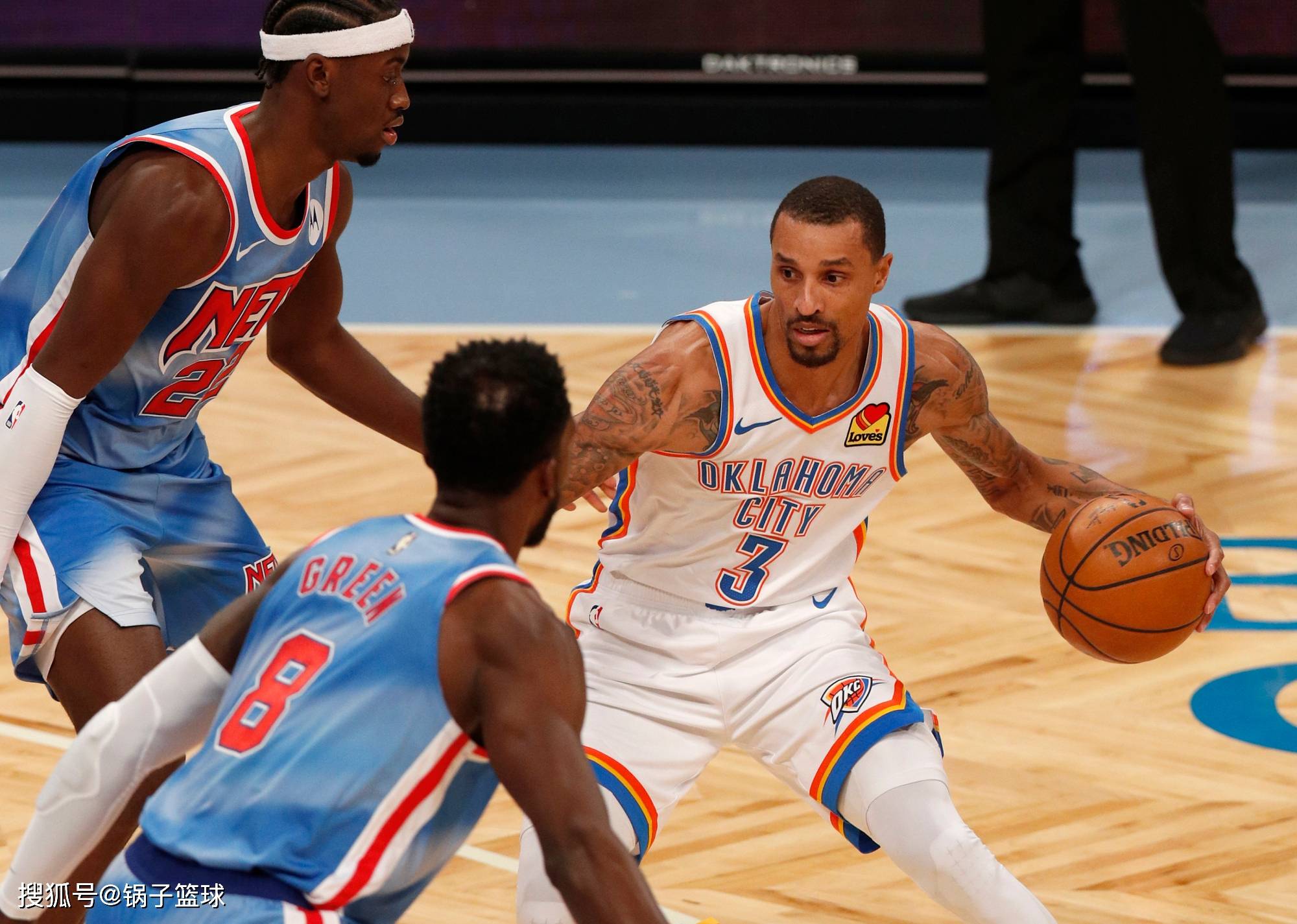 国际比赛日休斯敦火箭调整名单以备足总杯；队长鼓劲环节打磨；媒体盛赞；球探报告显示潜力的简单介绍